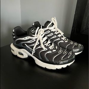 Nike Air Max Plus. (GS 4.5) Like new.